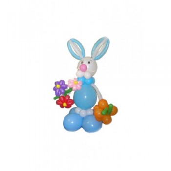 Фигура из шаров "Кролик с букетом"